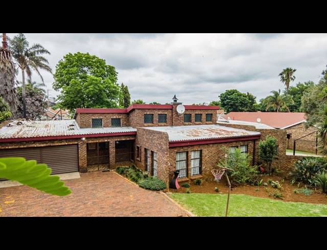 4 BEDROOM HOUSE FOR SALE IN TERENURE